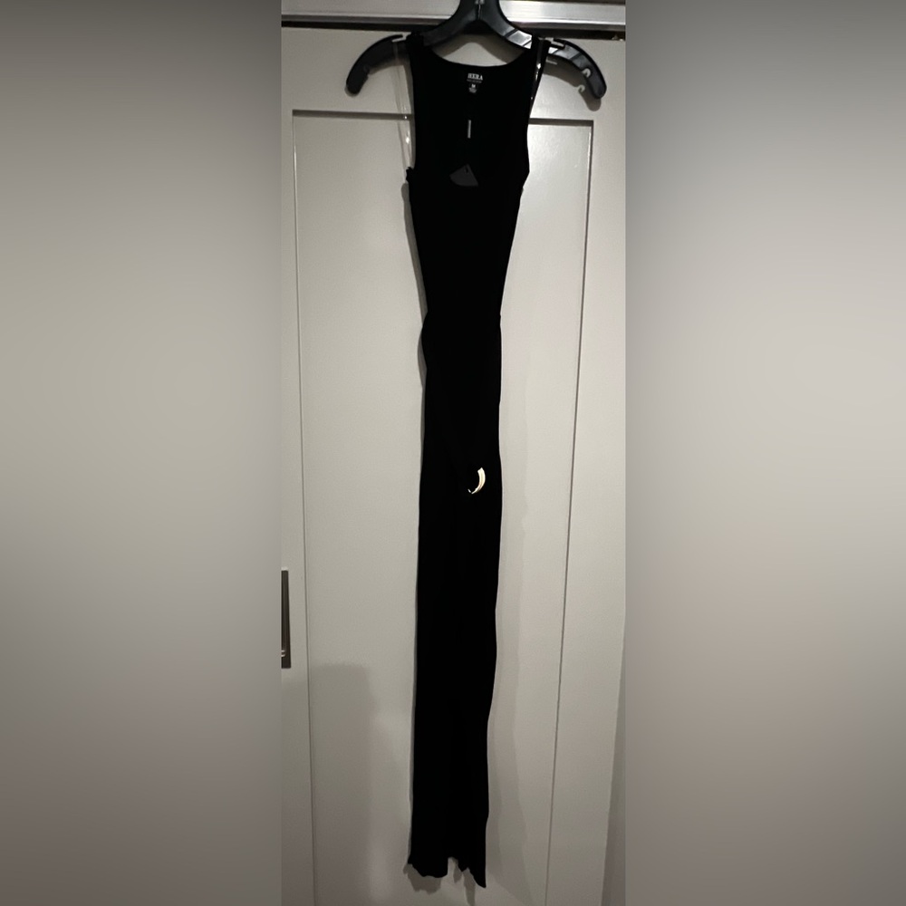 Elegant Black Strapless Dress